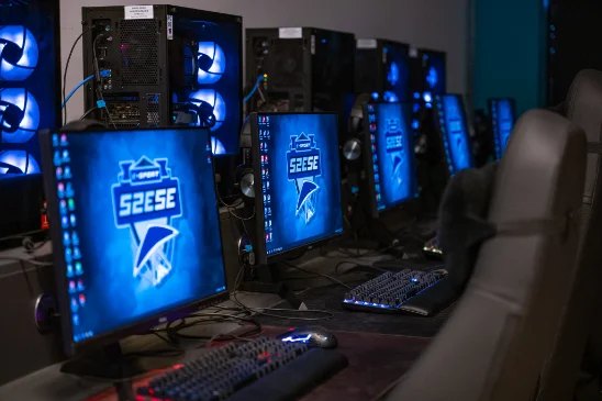 UNI-G PC terem